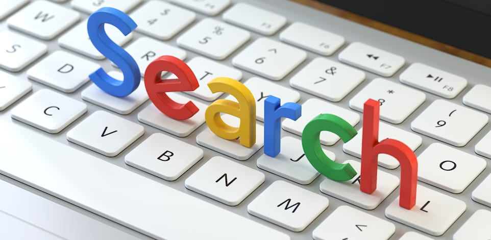 חיפוש בגוגל. החברה עתידה להפסיד הסכם עם אפל ששוויו 10 מיליארד דולר בשנה / צילום: Shutterstock