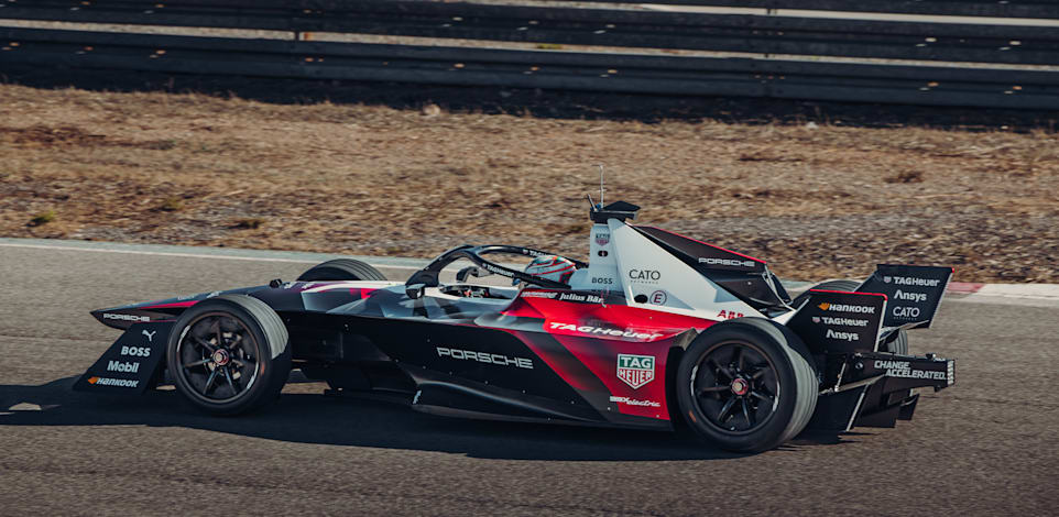 דגם 99X Electric מהדור השלישי והחדש / צילום: Tag Heuer Porsche Formula E