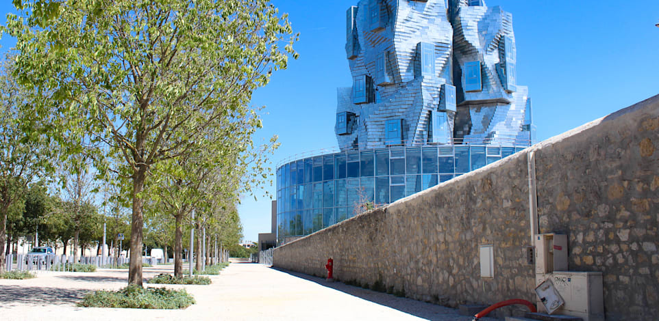 Luma Arles tower, בעיר ארל בפרובנס, צרפת / צילום: Shutterstock