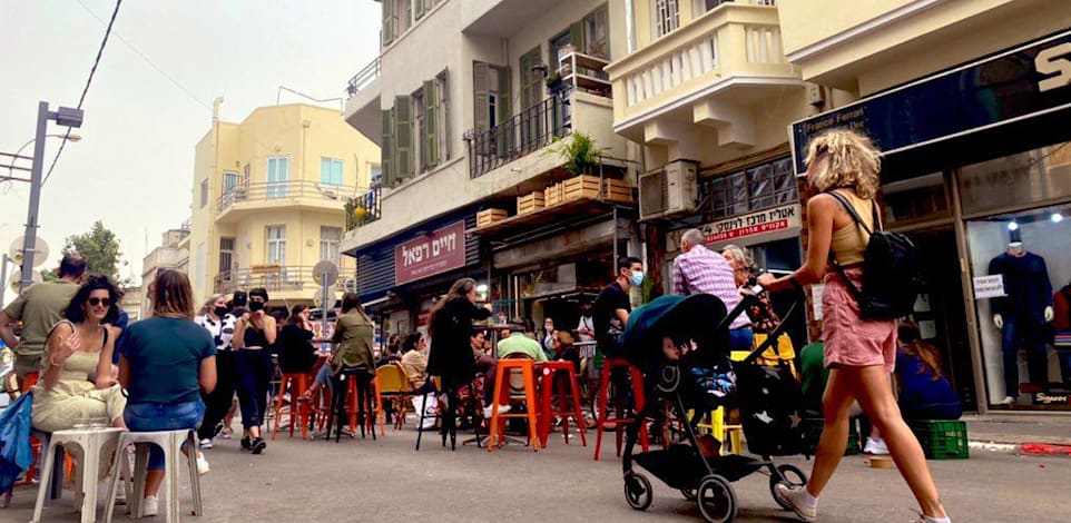 בתי קפה ומסעדות לאחר הסגר בתל אביב / צילום: מיכל רז חיימוביץ