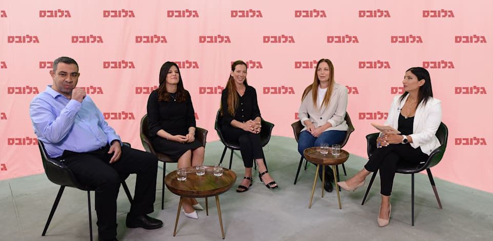 פאנל ממשבר להזדמנות / צילום: איל יצהר