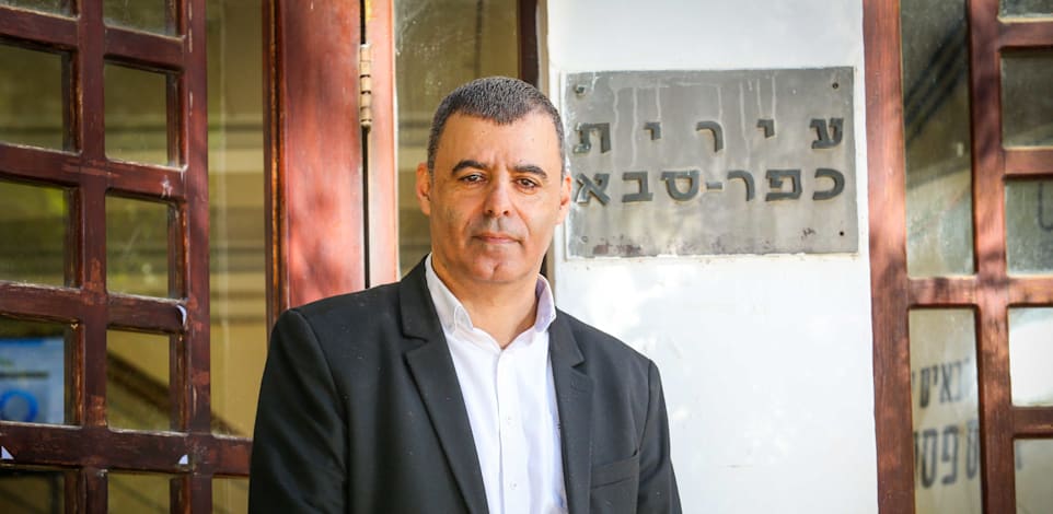 רפי סער ראש עירית כפר סבא / צילום: שלומי יוסף