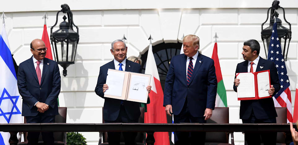 נתניהו, טראמפ, בן ראשיד ובן זאיד בטקס החתימה על הסכמי אברהם. ספטמבר 2020 / צילום: אבי אוחיון - לע''מ