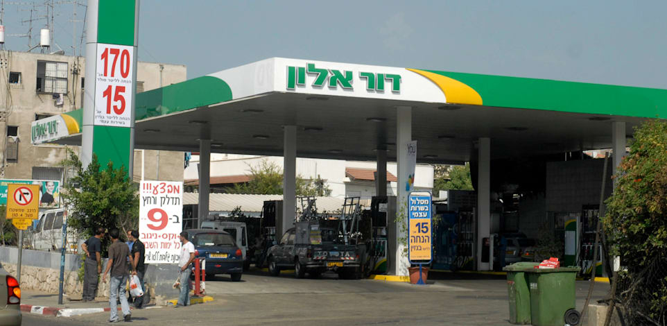 תחנת דלק דור אלון. מנכסי חברת אלון רבוע כחול / צילום: תמר מצפי