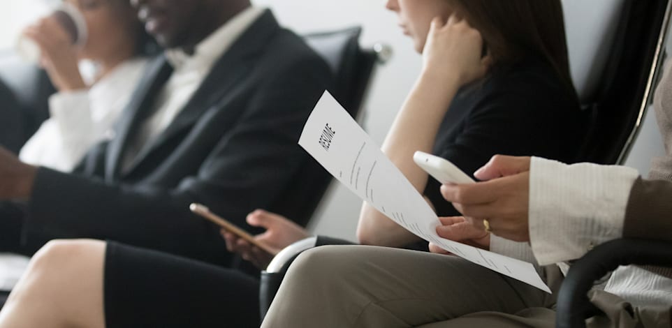 "במשלחי היד האקדמיים נפער פער בין מספר מחפשי העבודה למשרות הפנויות / צילום: Shutterstock"