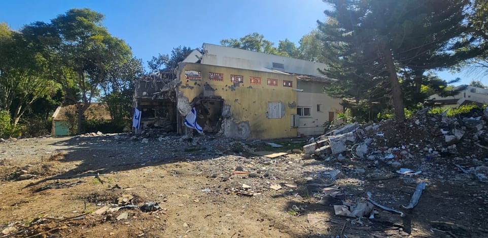 "בתים הרוסים בקיבוץ בארי לאחר 7 באוקטובר / צילום: תמונה פרטית"