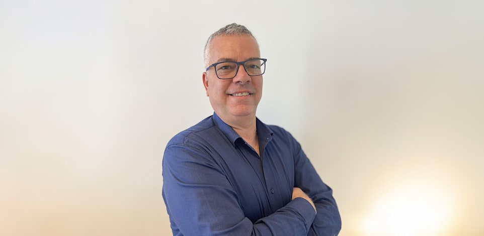 רונן חורי, מנהל דסק בחדר עסקאות ני''ע זרים בבינלאומי / צילום: מעיין חיים כחלון