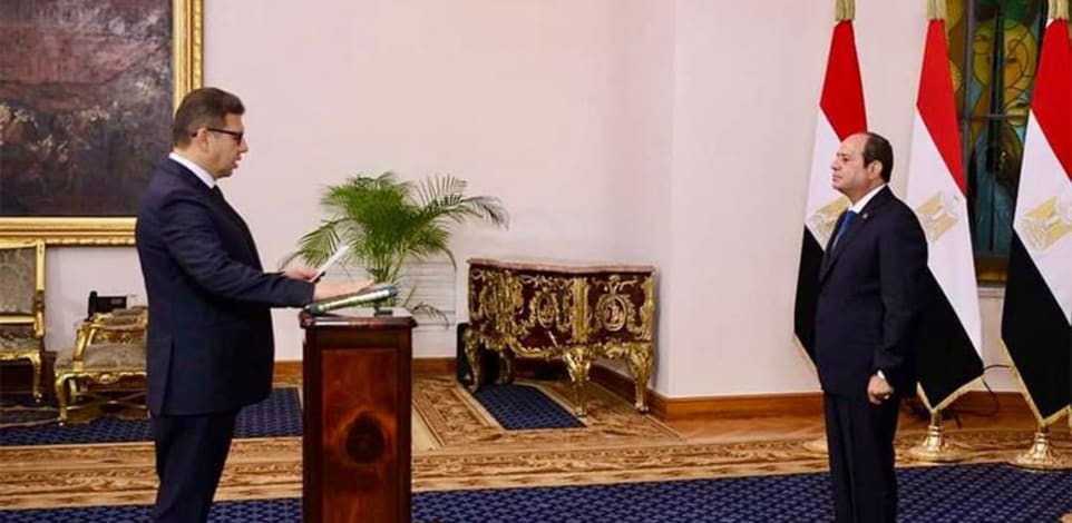 המחליף חסן מחמוד רשאד נשבע בפני א-סיסי