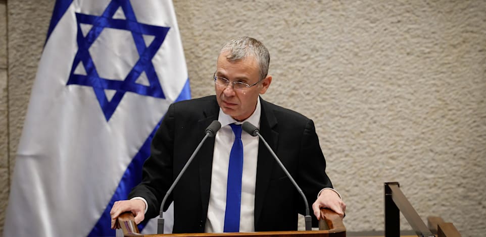 שר המשפטים יריב לוין. הוביל את צמצום הלכת אפרופים בדיני החוזים / צילום: נועם מושקוביץ', דוברות הכנסת