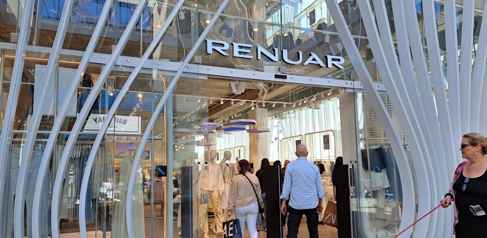 חנות רנואר בביג פאשן גלילות / צילום: טלי בוגדנובסקי