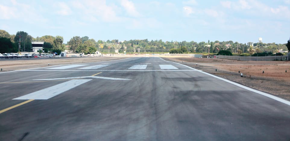 שדה התעופה בהרצליה / צילום: Shutterstock