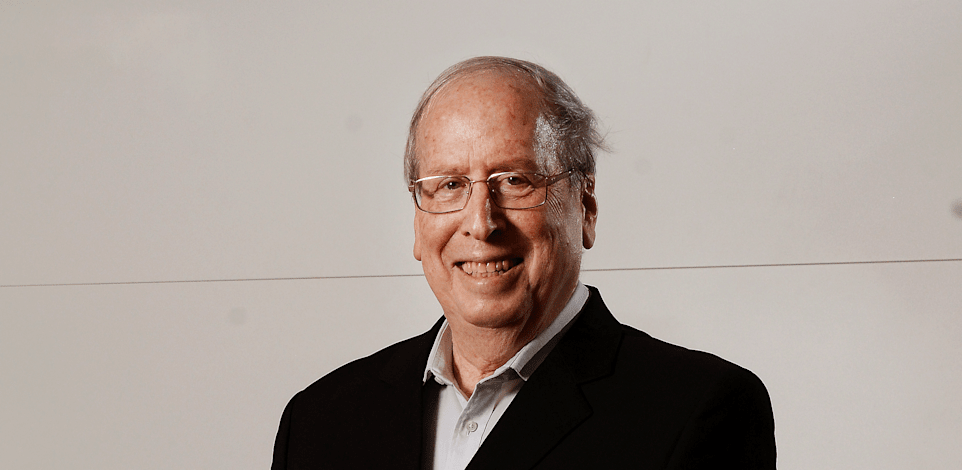 צבי סטפק / צילום: איל יצהר