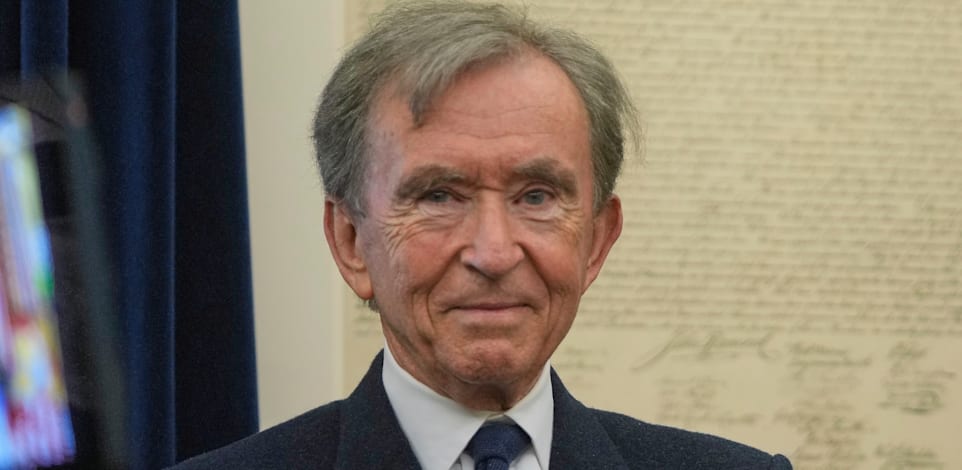 ברנאר ארנו / צילום: ap, Mark Schiefelbein