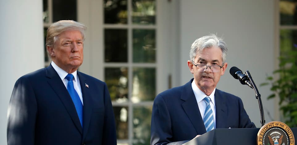 ג'רום פאוול, יו''ר הפדרל ריזרב ונשיא ארה''ב דונלד טראמפ / צילום: ap, Alex Brandon