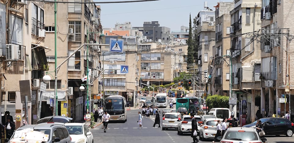רחוב רבי עקיבא בבני ברק / צילום: Shutterstock