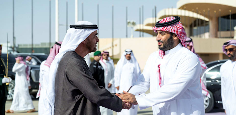 נסיך הכתר הסעודי בן סלמאן (מימין) ונשיא איחוד האמירויות בן זאיד / צילום: Reuters