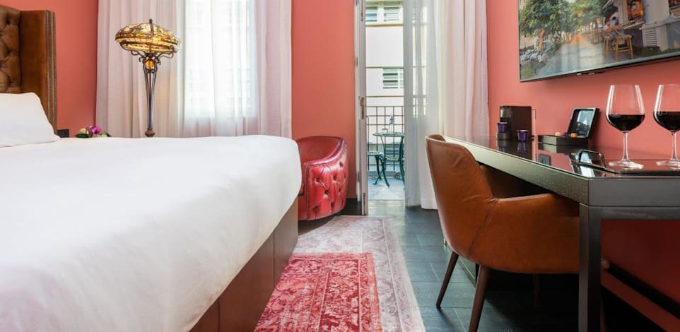 מלון בכר האוס בתל אביב / צילום: אסף פינצ'וק