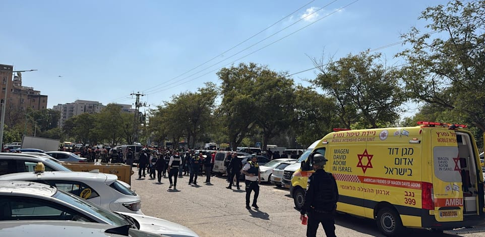 אזור הנפילה בבאר שבע / צילום: מד''א