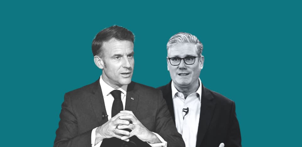 קיר סטארמר, רה''מ בריטניה, ועמנואל מקרון, נשיא צרפת / צילום: Kin Cheung, Tschaen Eric/Pool/ABACA