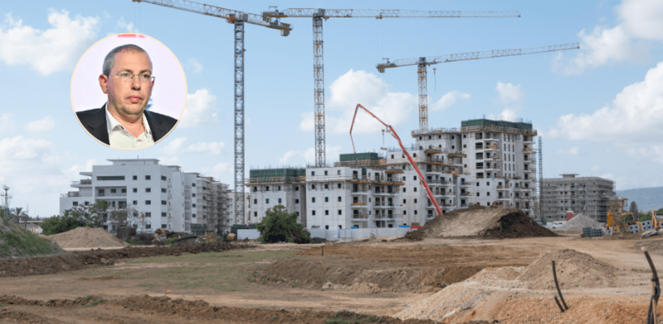 בנייה. בעיגול: שי אהרונוביץ', מנהל רשות המיסים / צילום: שאטרסטוק, יוסי כהן