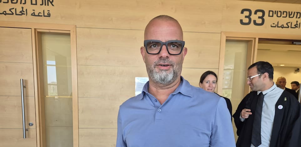 אייל רביד, מנכ''ל ובעלי רשת ויקטורי, בבית המשפט / צילום: ניצן שפיר