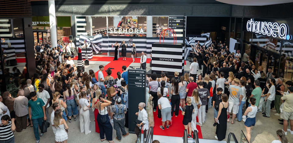 סניף של רשת Sephora / צילום: Reuters, BELGA PHOTO MARIUS BURGELMAN
