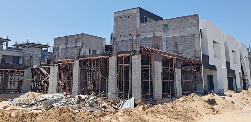 העבריינים יודעים פרטים רבים על התקדמות הליך הבנייה / צילום: Shutterstock