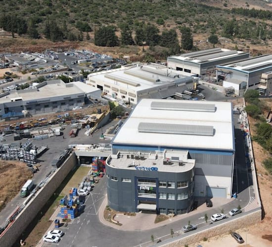 מפעל אלטרון בקומפלקס מפעלי קבוצת טרלידור בכרמיאל / צילום: אלטרון מפעל אלטרון בקומפלקס מפעלי קבוצת טרלידור בכרמיאל / צילום: אלטרון