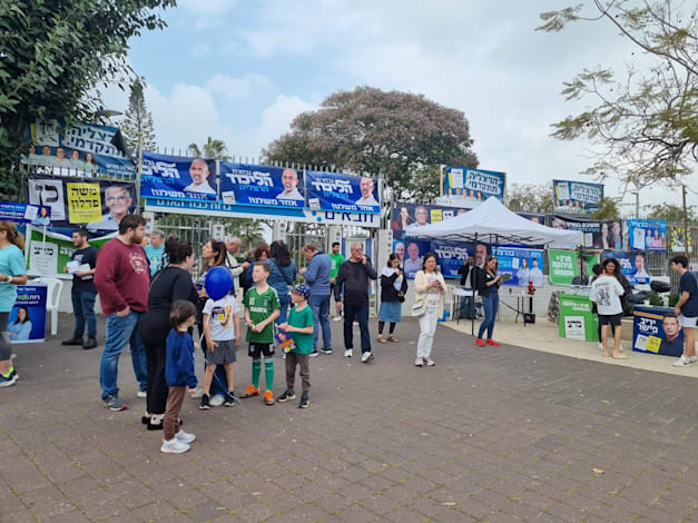 בחירות לרשויות המקומיות בהרצליה, היום / צילום: עדי אהרוני מילשטיין