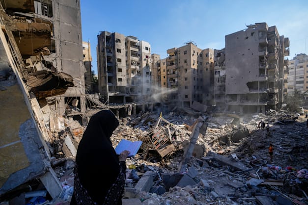 בלב אוכלוסייה אזרחית. זירת החיסול של נסראללה בביירות / צילום: Reuters, Hassan Ammar בלב אוכלוסייה אזרחית. זירת החיסול של נסראללה בביירות / צילום: Reuters, Hassan Ammar