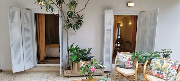 דירת Airbnb של אדית מרקוביץ באתונה / צילום: קרן מועלם נפתלי דירת Airbnb של אדית מרקוביץ באתונה / צילום: קרן מועלם נפתלי
