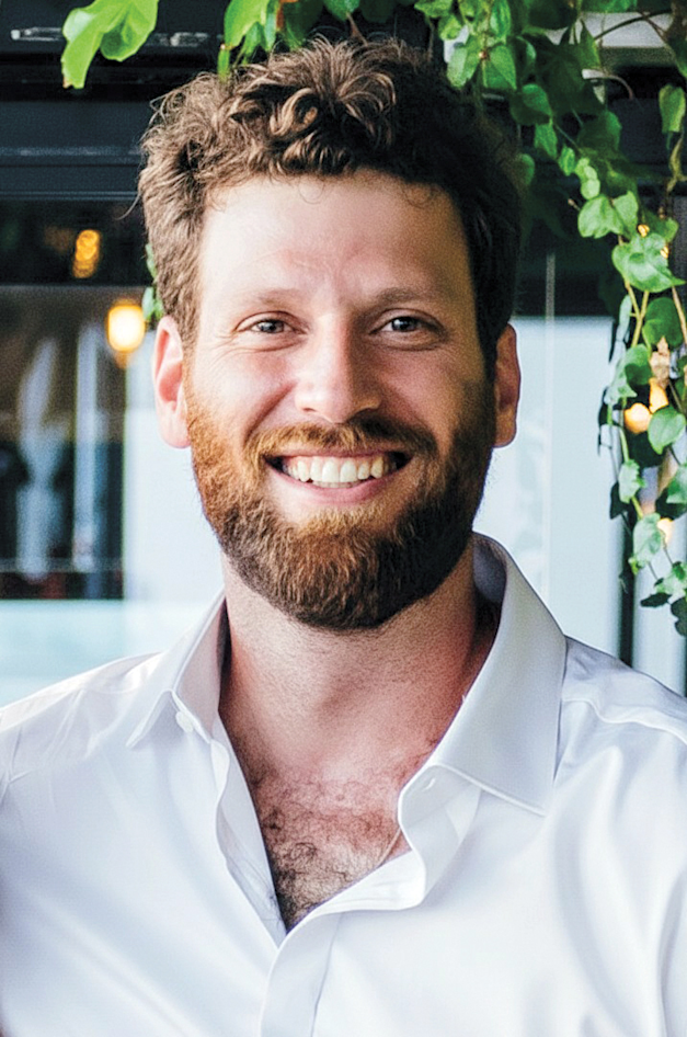 אדם קרומר, המנכ''ל הכנס של חברת האנרגיה הסולארית GreenDays / צילום: שי שחר אדם קרומר, המנכ''ל הכנס של חברת האנרגיה הסולארית GreenDays / צילום: שי שחר