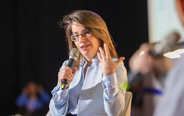 לימור בקר בוועידת ישראל לעסקים / צילום: שלומי יוסף