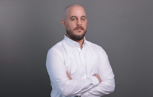 עופר אהרונוביץ', שותף ומנהל חטיבת משכנתאות - אלדר משכנתאות / צילום: יח''צ עופר אהרונוביץ', שותף ומנהל חטיבת משכנתאות - אלדר משכנתאות / צילום: יח''צ