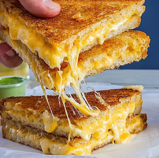 מנת הדגל של בלונדי גריל צ'יז / צילום: נועה גולדשמיט