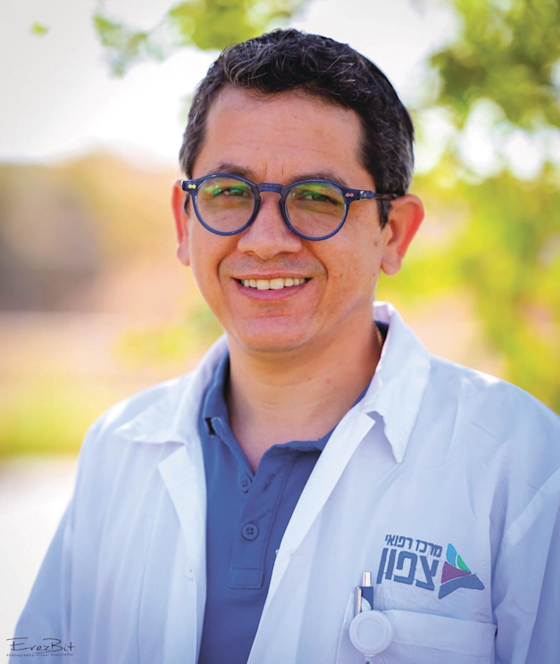 פרופ' אבי פרץ, מנהל מערך AIR אקדמיה, חדשנות ומחקר במרכז רפואי צפון (פוריה) / צילום: ארז ביטון