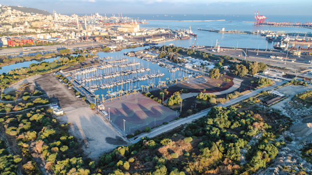 מעגנת שביט בנמל חיפה / צילום: רענן כהן