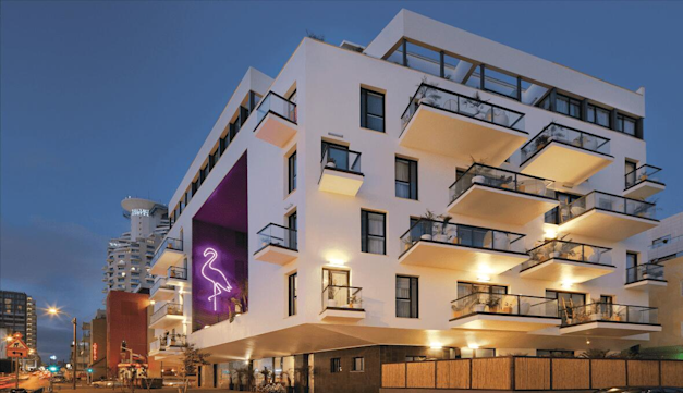 מלון בראון ביץ' תל אביב / צילום: אסף פינצ'וק