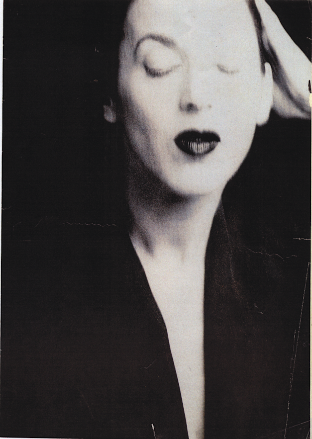 פרנקפורט בכרזת התערוכה. שפה ייחודית / צילום: גולי כהן