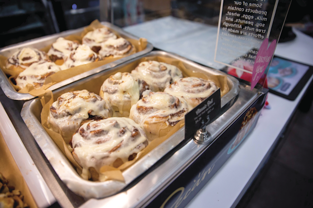 מוצרים של סינבון / צילום: Reuters, USA TODAY Network מוצרים של סינבון / צילום: Reuters, USA TODAY Network