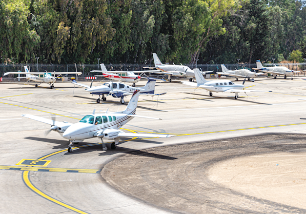 מטוסים קלים בשדה התעופה / צילום: נועם הרמן