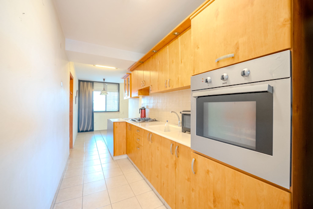 הדירה ברחוב סר ג'ון מונש 30 בשכונת יד אליהו בתל אביב / צילום: עומר לוי