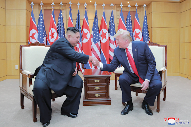 קים וטראמפ. נפגשו בפעם האחרונה ב־2019 / צילום: Reuters, KCNA קים וטראמפ. נפגשו בפעם האחרונה ב־2019 / צילום: Reuters, KCNA