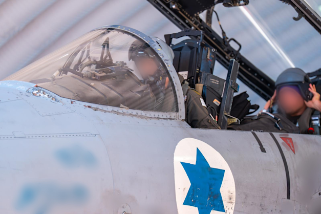 צוותי חיל האוויר שמשתתפים בתקיפות באיראן / צילום: דובר צה''ל צוותי חיל האוויר שמשתתפים בתקיפות באיראן / צילום: דובר צה''ל