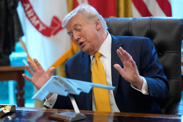 טראמפ. ''אין לו הרבה עניין בהישרדות הדמוקרטיה'' / צילום: ap, Julia Demaree Nikhinson