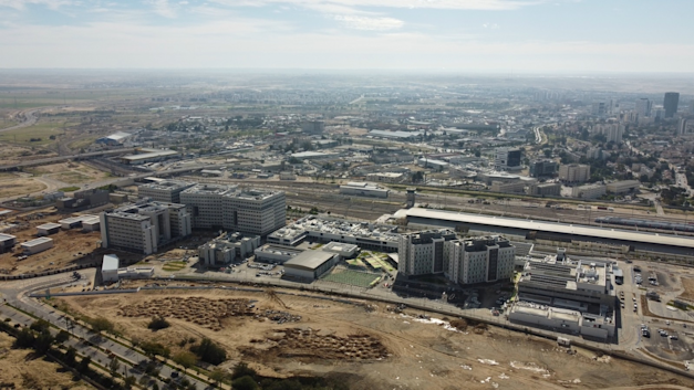 ''אלפי משרתי הקבע יאכלסו קריית התקשוב'' / צילום: גיל נמט אולפני קקטוס