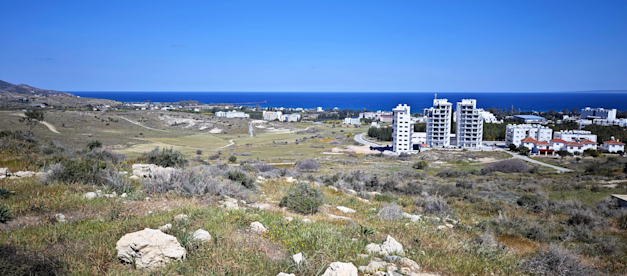 לפקה, קפריסין. כ־5,000 עסקאות ברבעון בכל האי / צילום: Shutterstock לפקה, קפריסין. כ־5,000 עסקאות ברבעון בכל האי / צילום: Shutterstock
