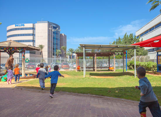 גן ילדים בפארק מת"ם בחיפה. ההבדל בין פארק משרדים לאזור של מפעלים / צילום: יח"צ גן ילדים בפארק מת"ם בחיפה. ההבדל בין פארק משרדים לאזור של מפעלים / צילום: יח"צ