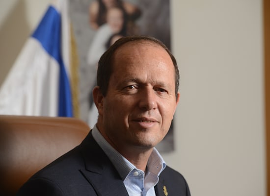 Economy Minister Nir Barkat / Photo: Eyal Yitzhar