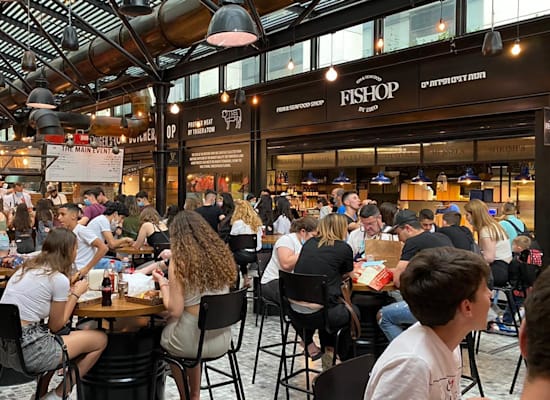 מתחם שרונה בת"א במהלך יום הבחירות / צילום: ביג מרכזי קניות מתחם שרונה בת"א במהלך יום הבחירות / צילום: ביג מרכזי קניות